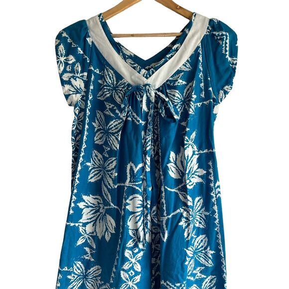 Waltah Clarkes Vintage Large 70s Hawaiian Blue & White Hibiscus Print Maxi Dress - Picture 2 of 5